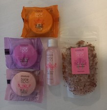 Douglas, Badezusätze